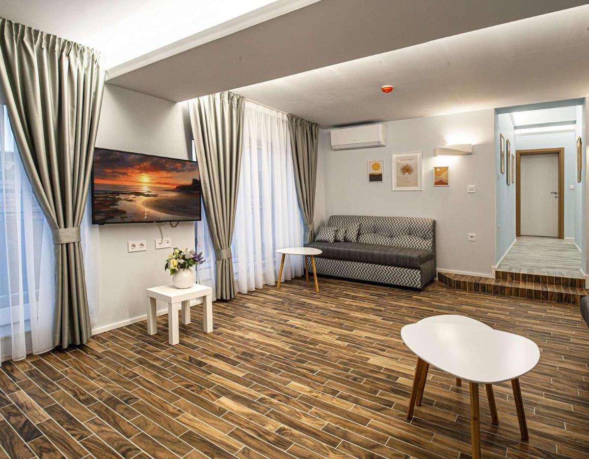 Guest House Rhea / Къща За Гости Рея Balchik Esterno foto